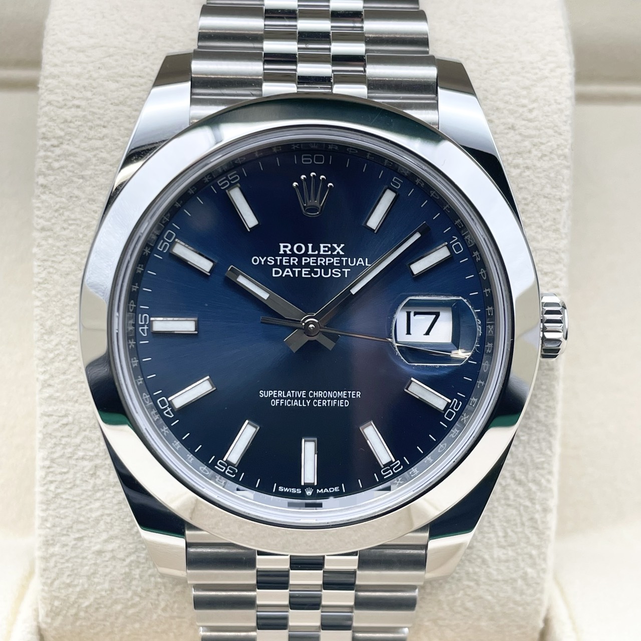 ロレックス デイトジャスト 126300 ブライトブルー ジュビリーブレスレット 41mm