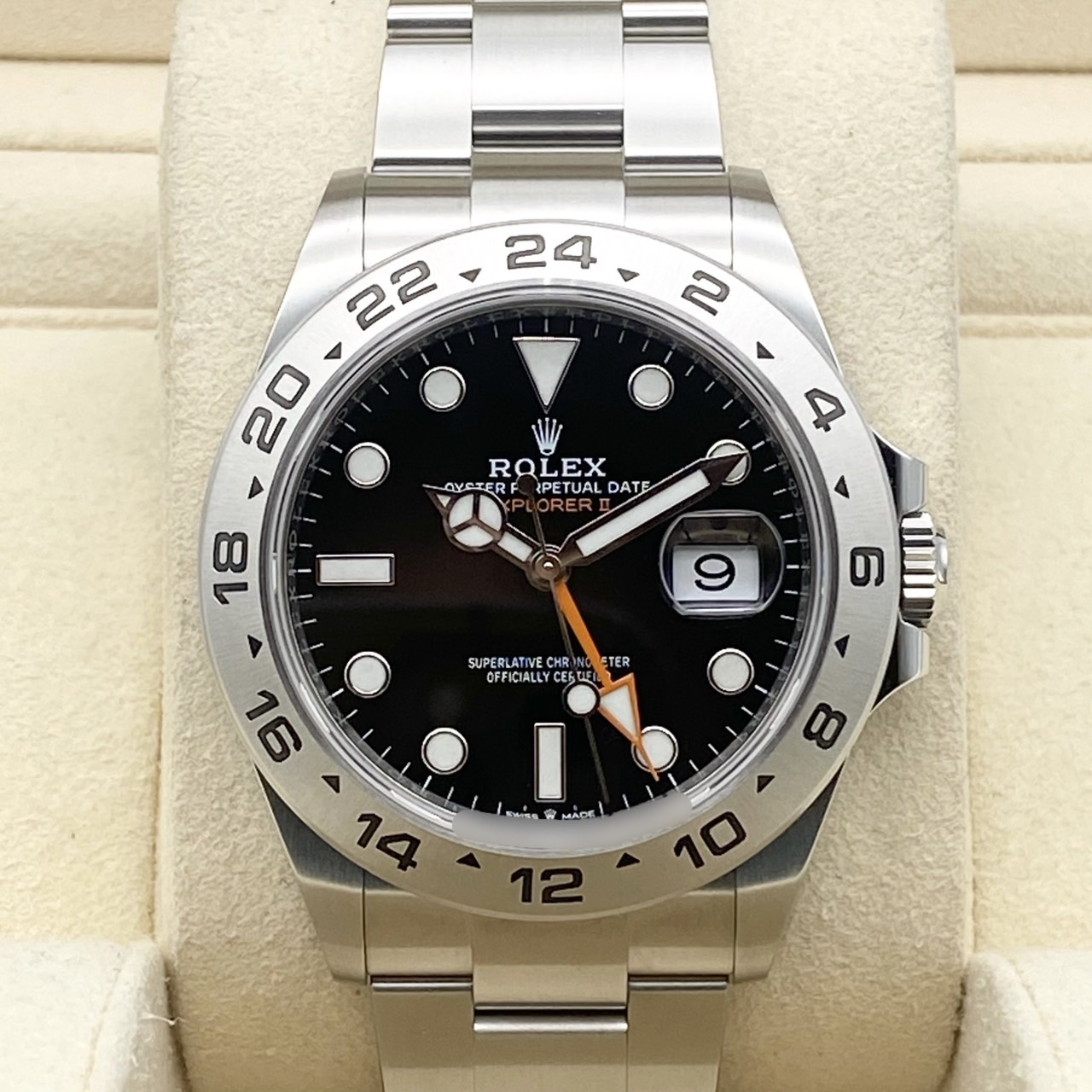 ロレックス エクスプローラーII 226570 オイスターブレスレット ブラック 42mm