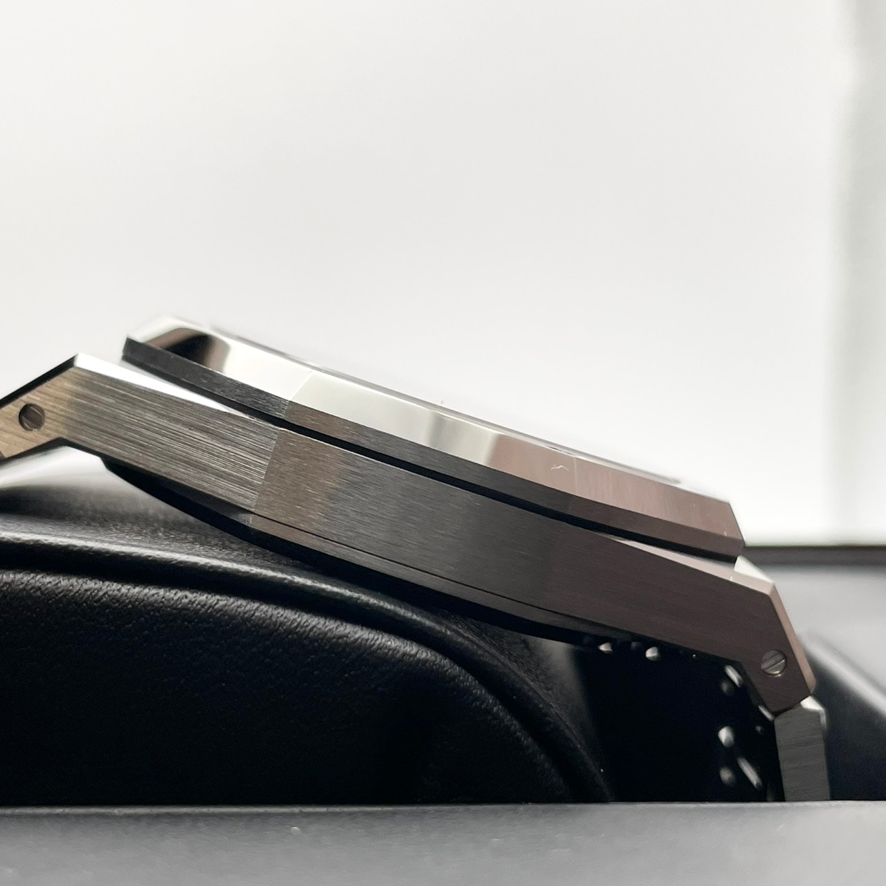 【50周年記念ローター搭載モデル！】オーデマピゲ ロイヤルオーク 15510ST.OO.1320ST.04 カーキグリーン 41mm