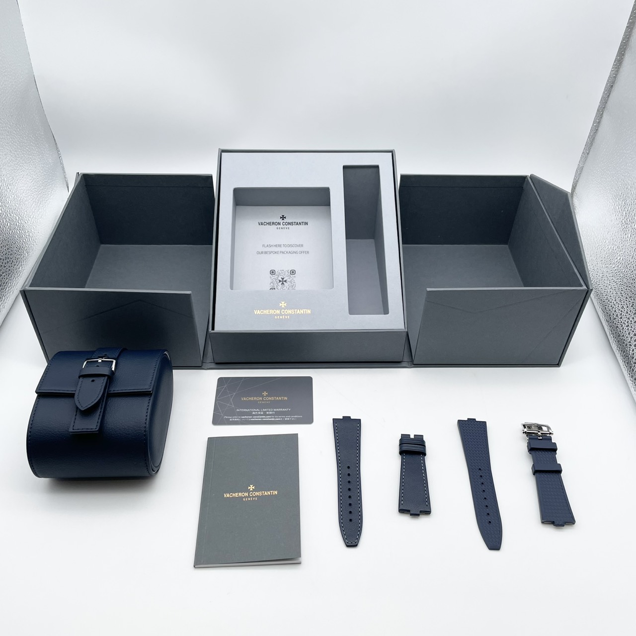 ヴァシュロンコンスタンタン オーヴァーシーズ 4520V/210A-B128 ブルー 41mm