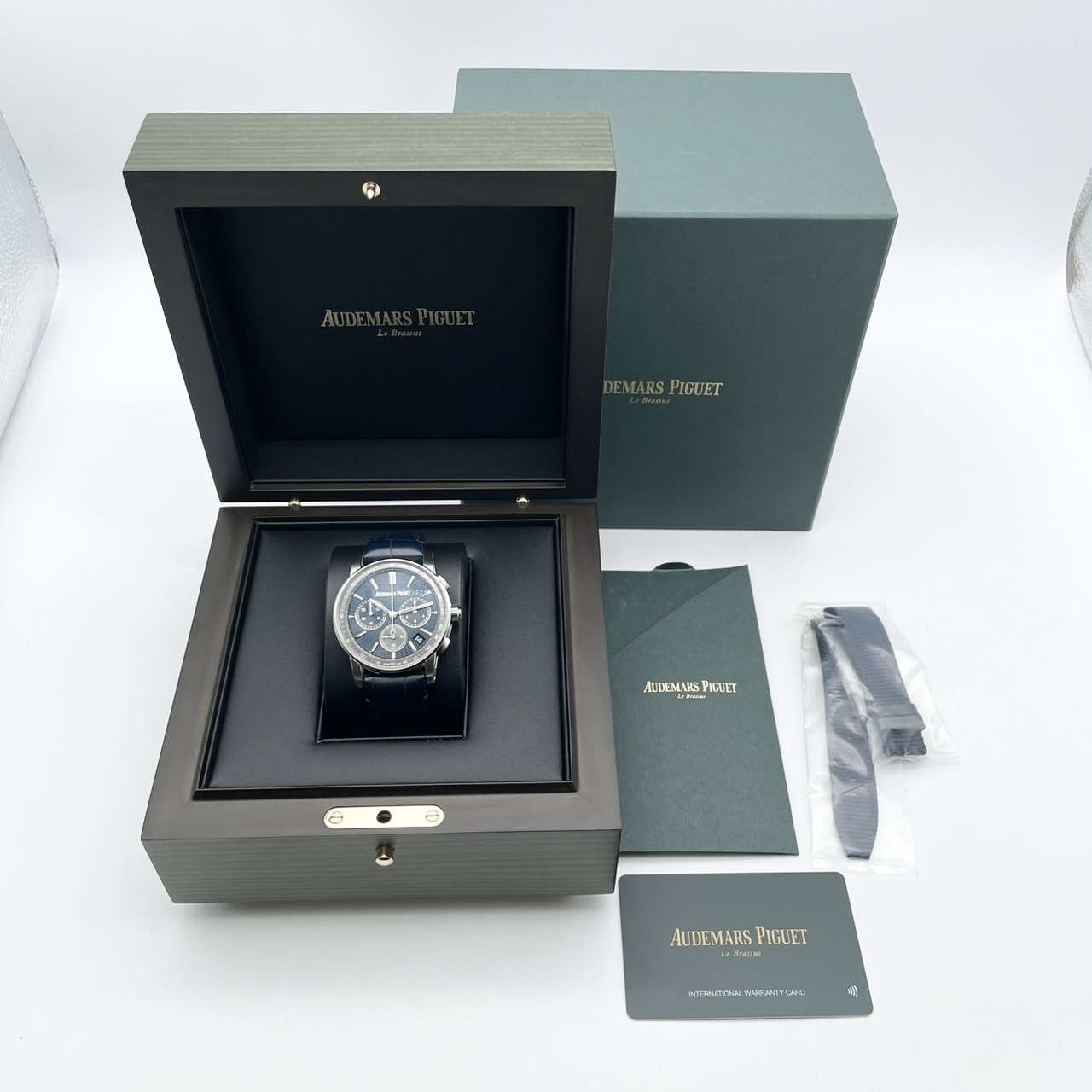 【定価5,500,000円！】オーデマピゲ CODE11.59 26393ST.OO.A348KB.01 ブルー 純正クロコベルト付き 41mm