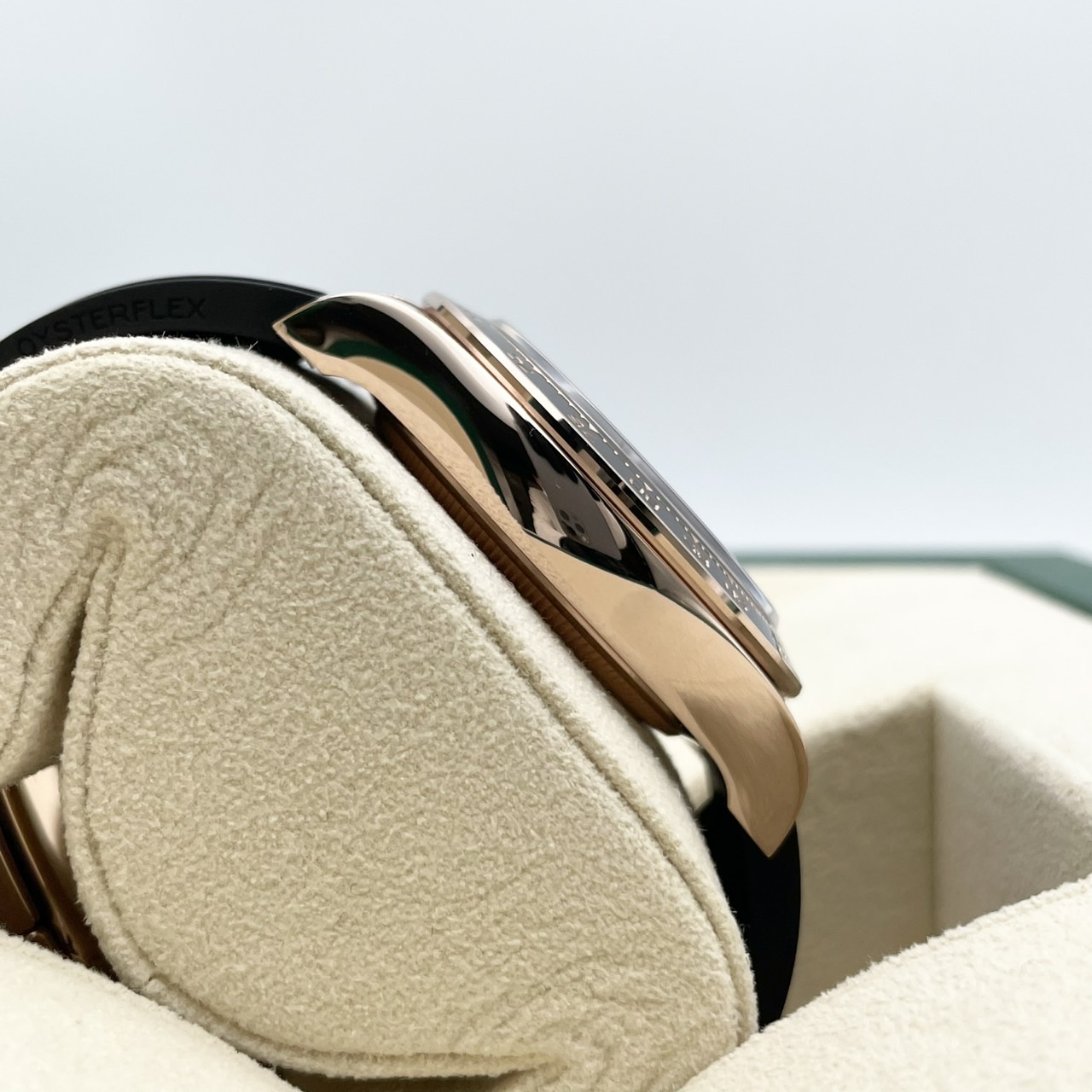 ロレックス デイトナ 126515LN サンダスト＆ブラック 40mm