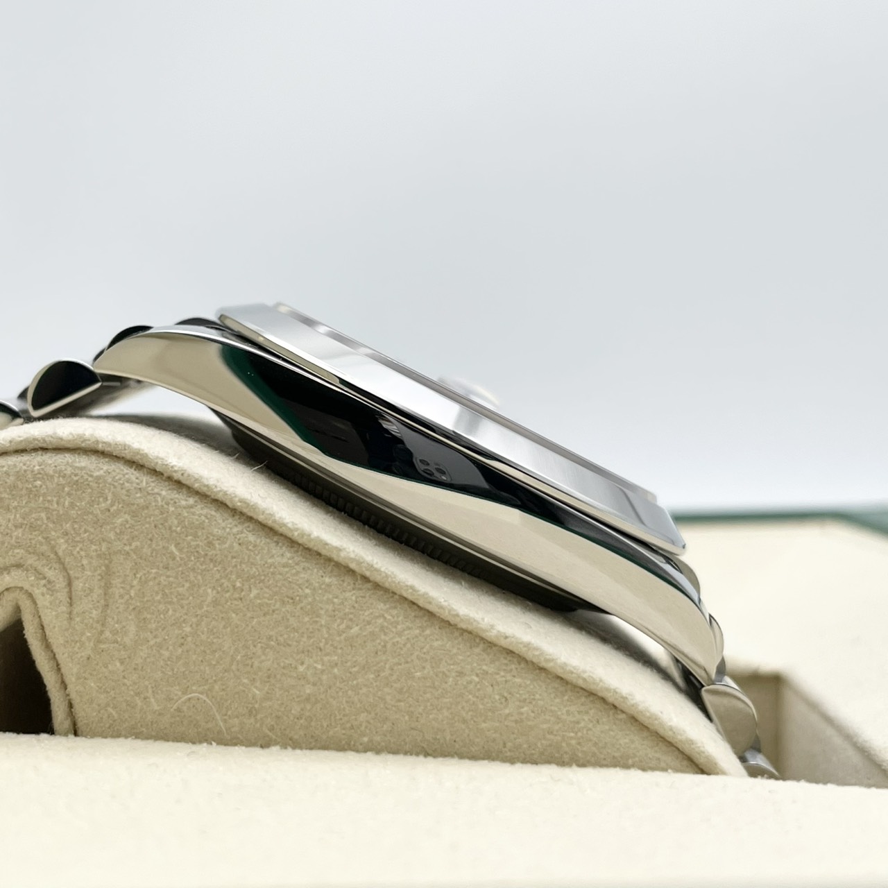 ロレックス デイトジャスト 126300 ジュビリーブレスレット スレートローマン 41mm