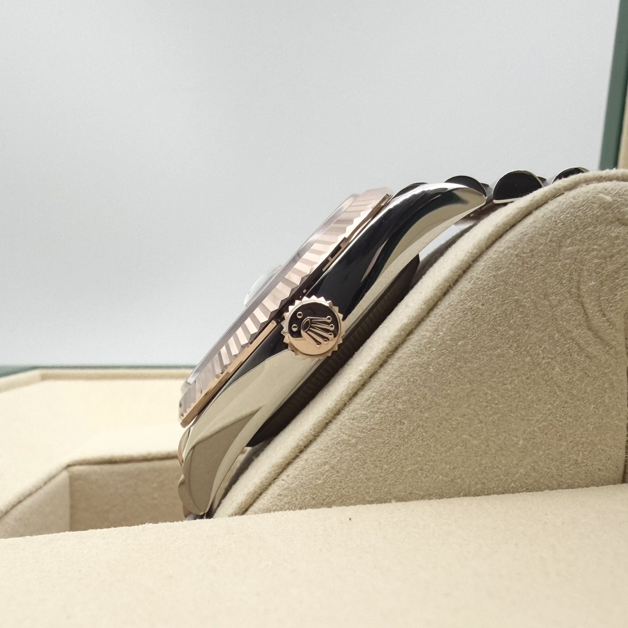 【保証書日付2025年12月！】ロレックス デイトジャスト 126231 チョコレート ジュビリーブレス 36mm