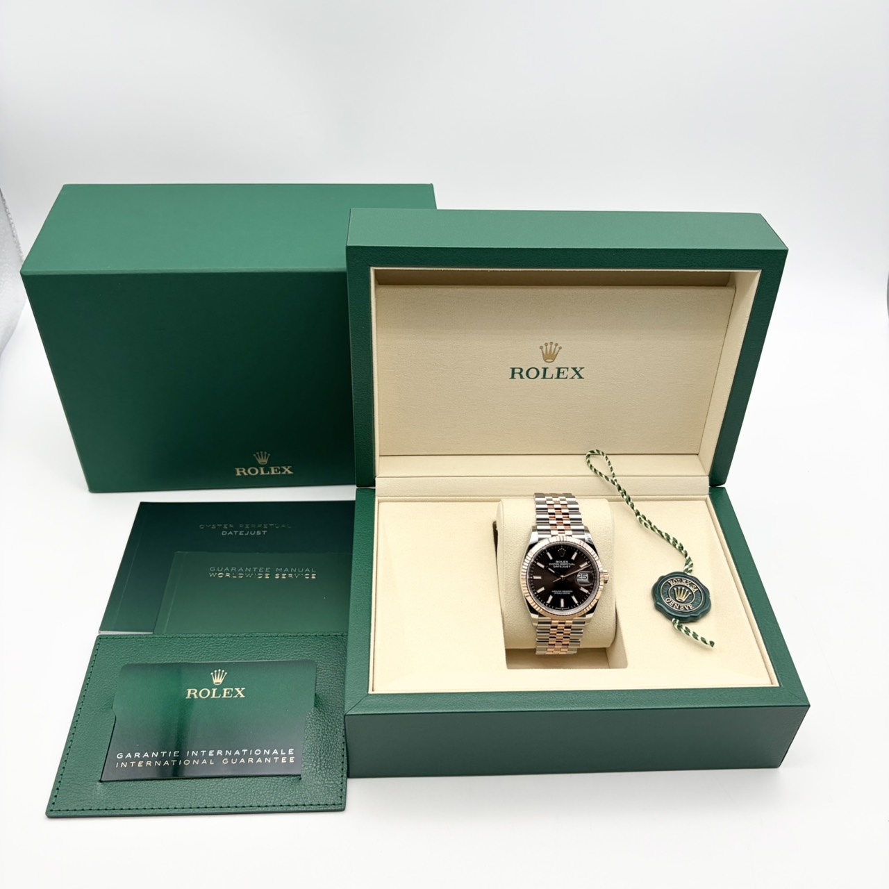 【保証書日付2025年12月！】ロレックス デイトジャスト 126231 チョコレート ジュビリーブレス 36mm