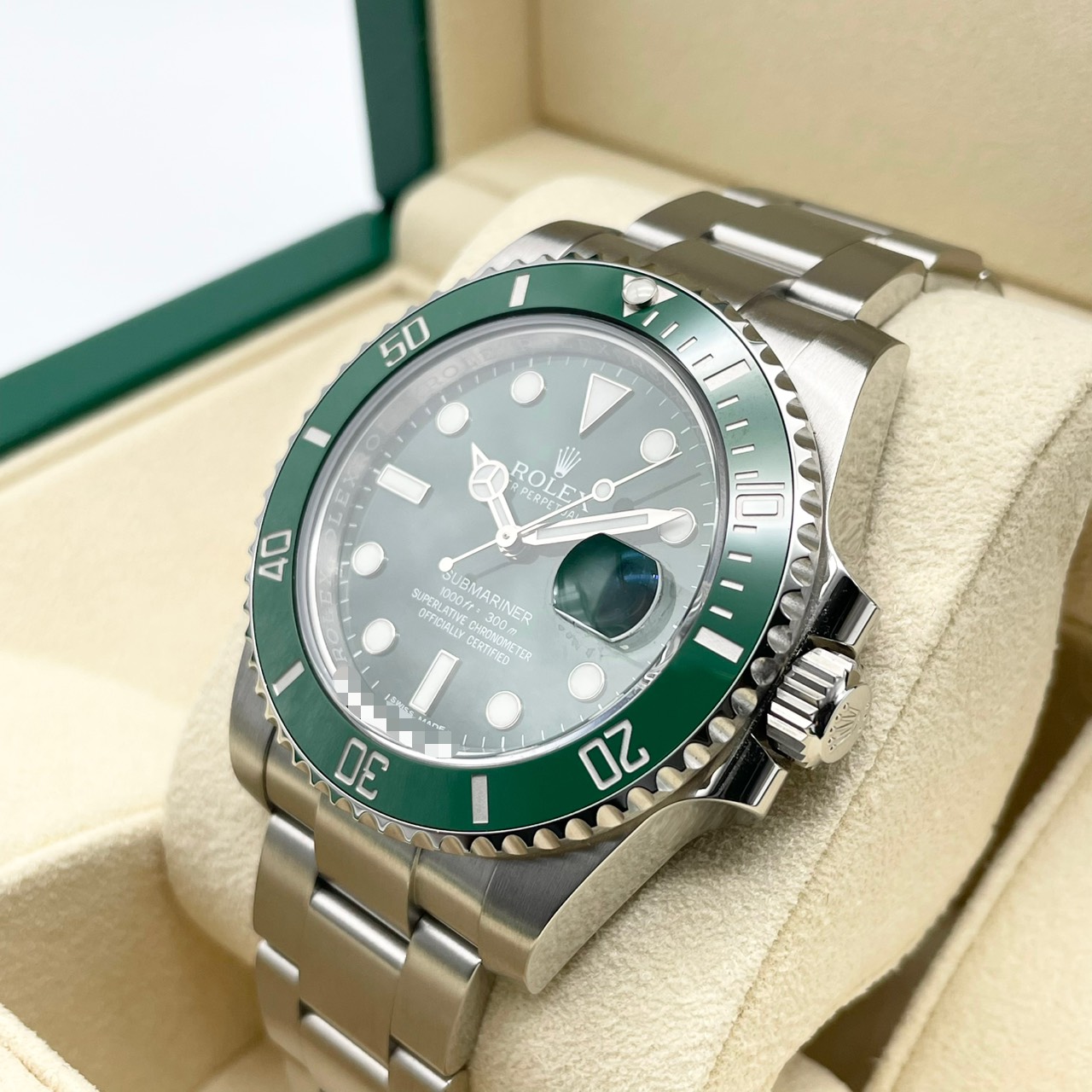 ロレックス サブマリーナーデイト 116610LV グリーン オイスターブレス 40mm