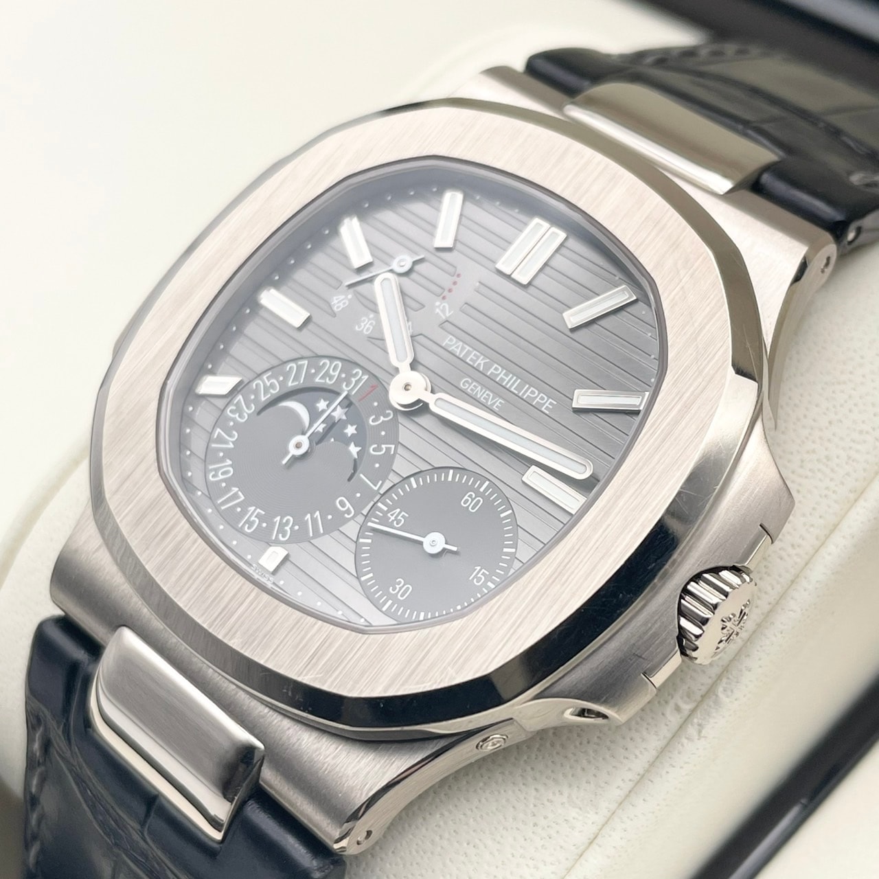 パテックフィリップ ノーチラス 5712G-001 スレート 40mm