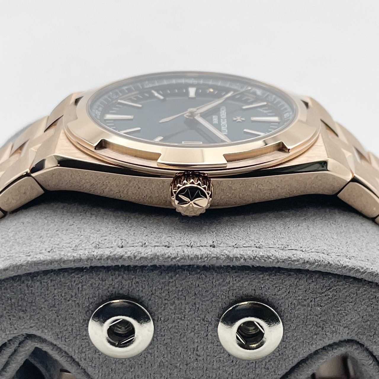 【保証書日付2026年2月！】ヴァシュロンコンスタンタン オーヴァーシーズ 4520V/210R-B967 ピンクゴールド グリーン 41mm