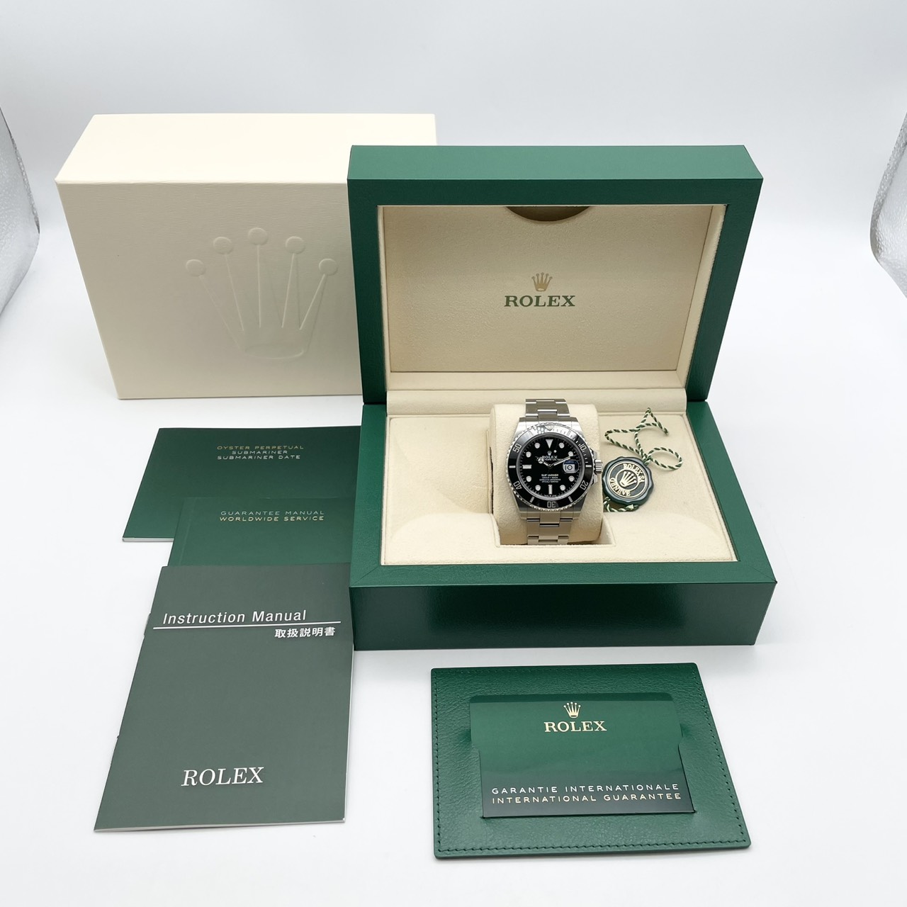 ロレックス サブマリーナーデイト 126610LN ブラック 41mm