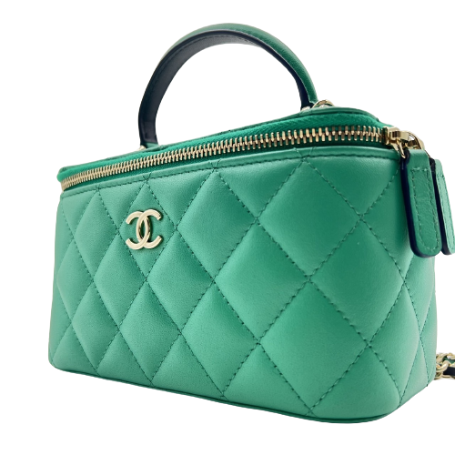 CHANEL シャネル ラムスキン マトラッセ バニティバック