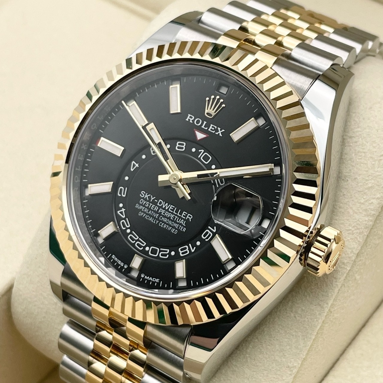 【25年8月ギャラ！】ロレックス スカイドゥエラー 336933 ブラック 42mm