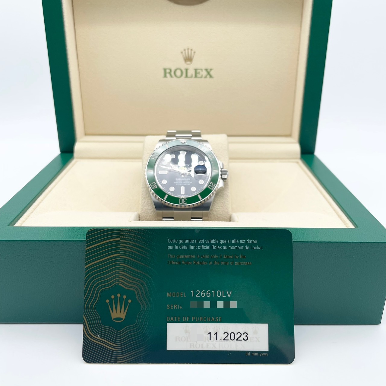 ロレックス サブマリーナ デイト 126610LV ブラック 41mm