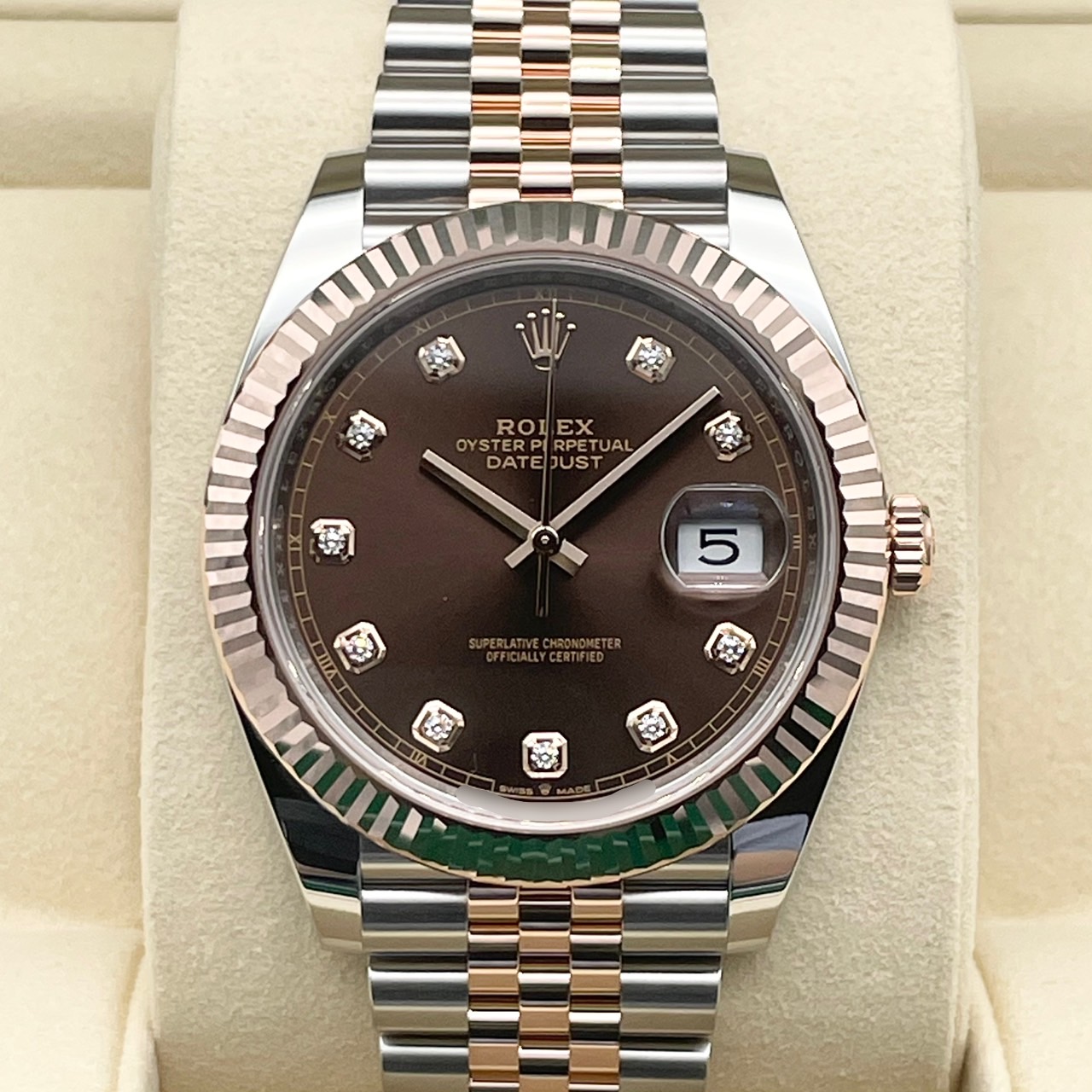 ロレックス デイトジャスト 126331 チョコレート ジュビリーブレス 41mm