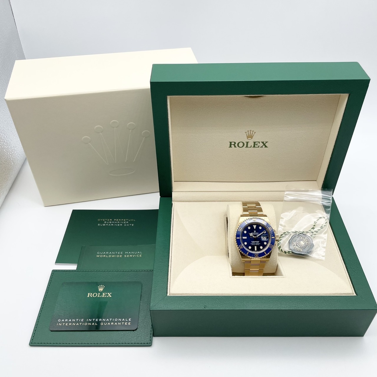 ロレックス サブマリーナ デイト 126618LB ブルー 41mm
