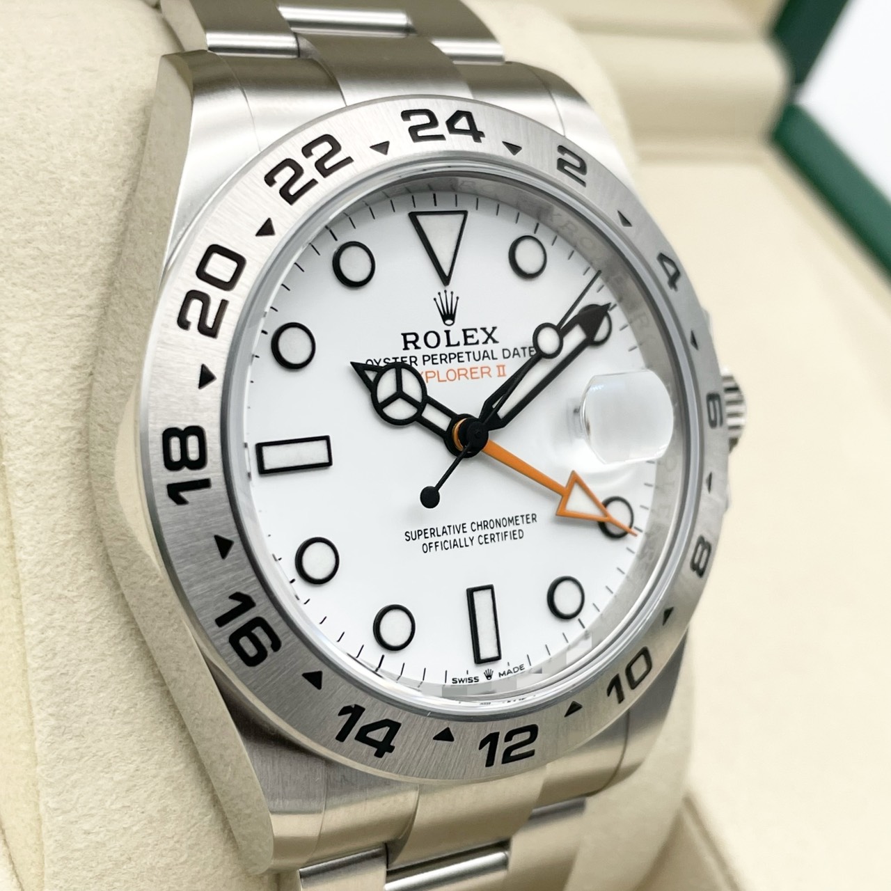 ロレックス エクスプローラーII 226570 ホワイト オイスターブレスレット 42mm