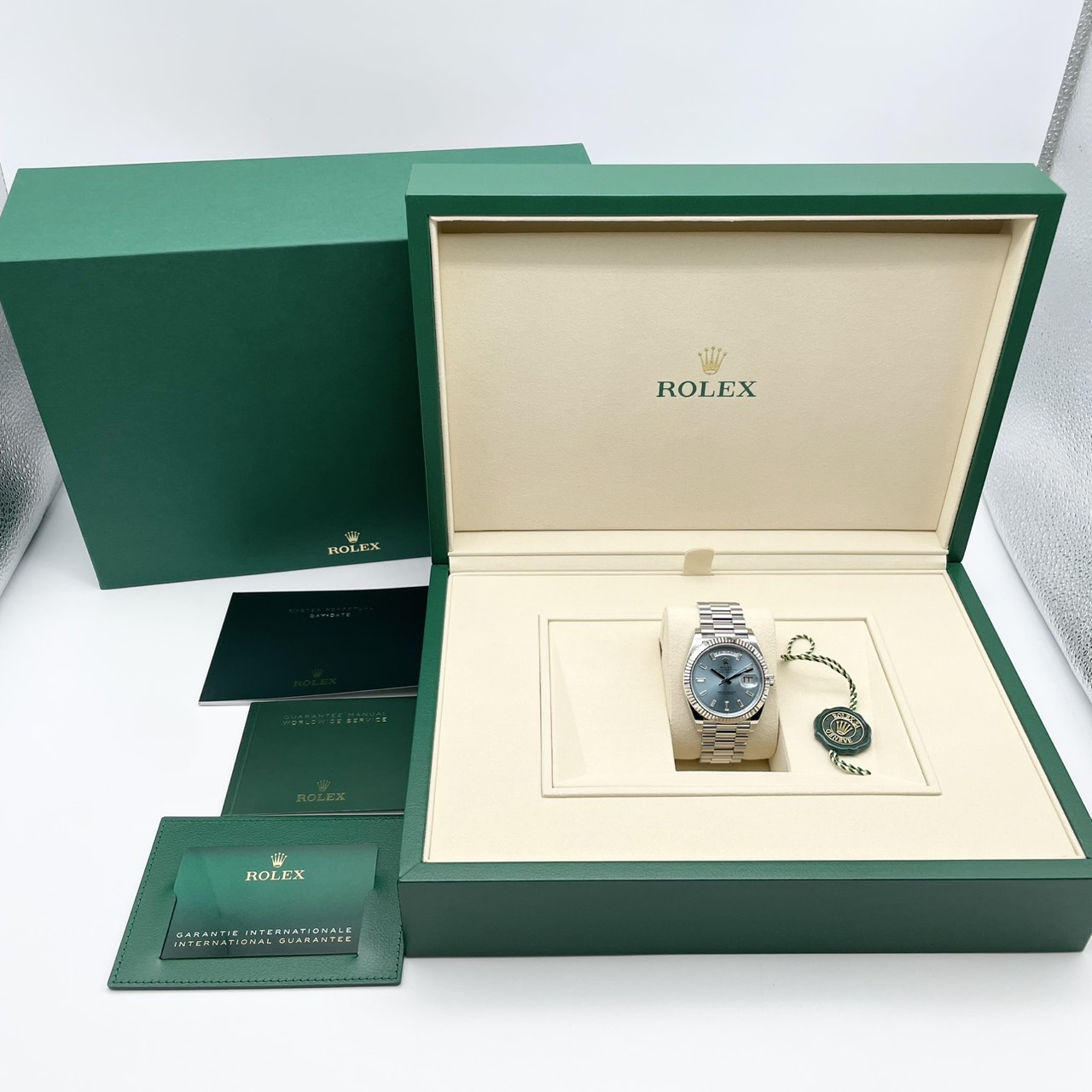 ロレックス デイデイト 228236A アイスブルー 40mm - ブランド品専門店