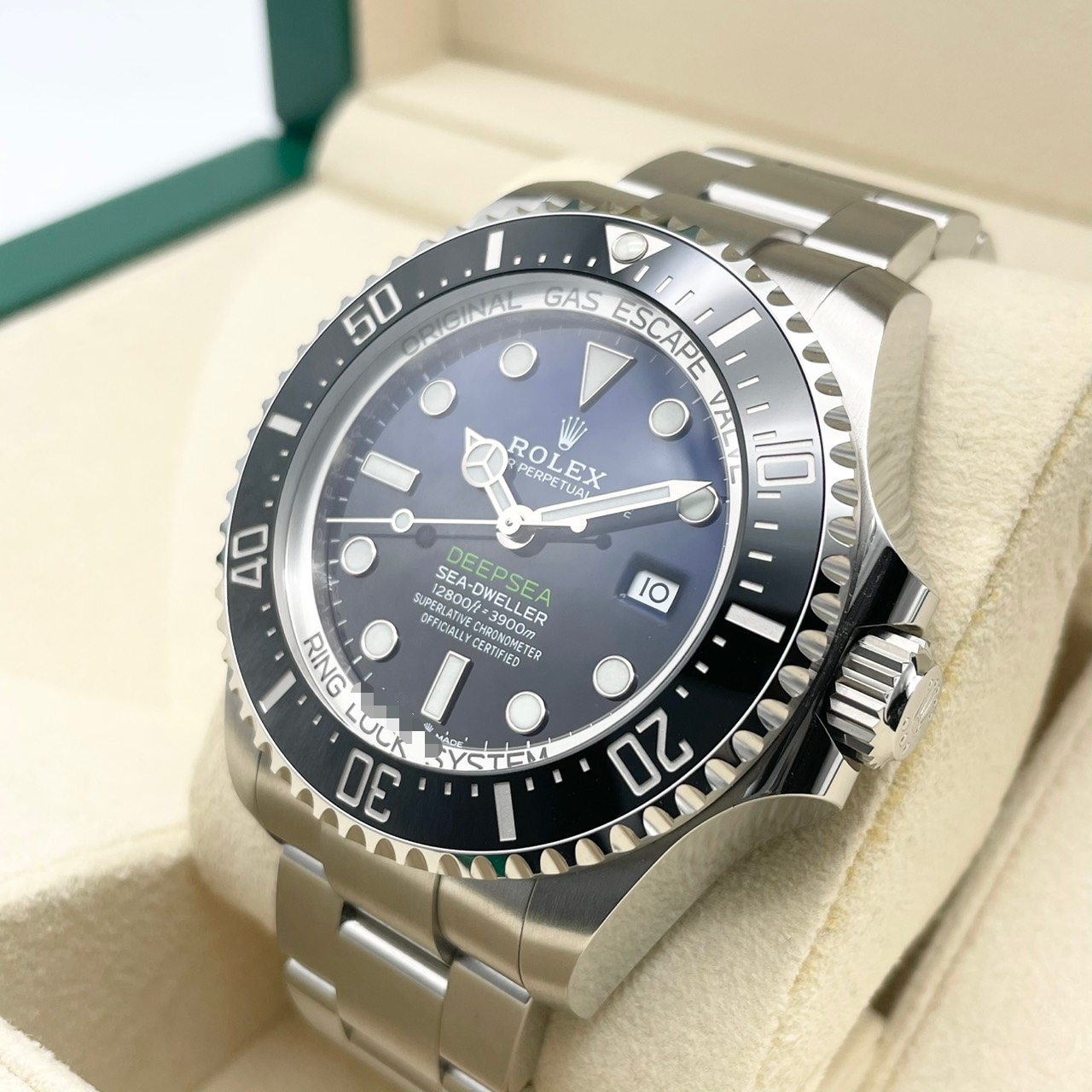 【新ギャラ付属！】ロレックス シードゥエラー ディープシー 126660 Dブルー ステンレススチール 44mm