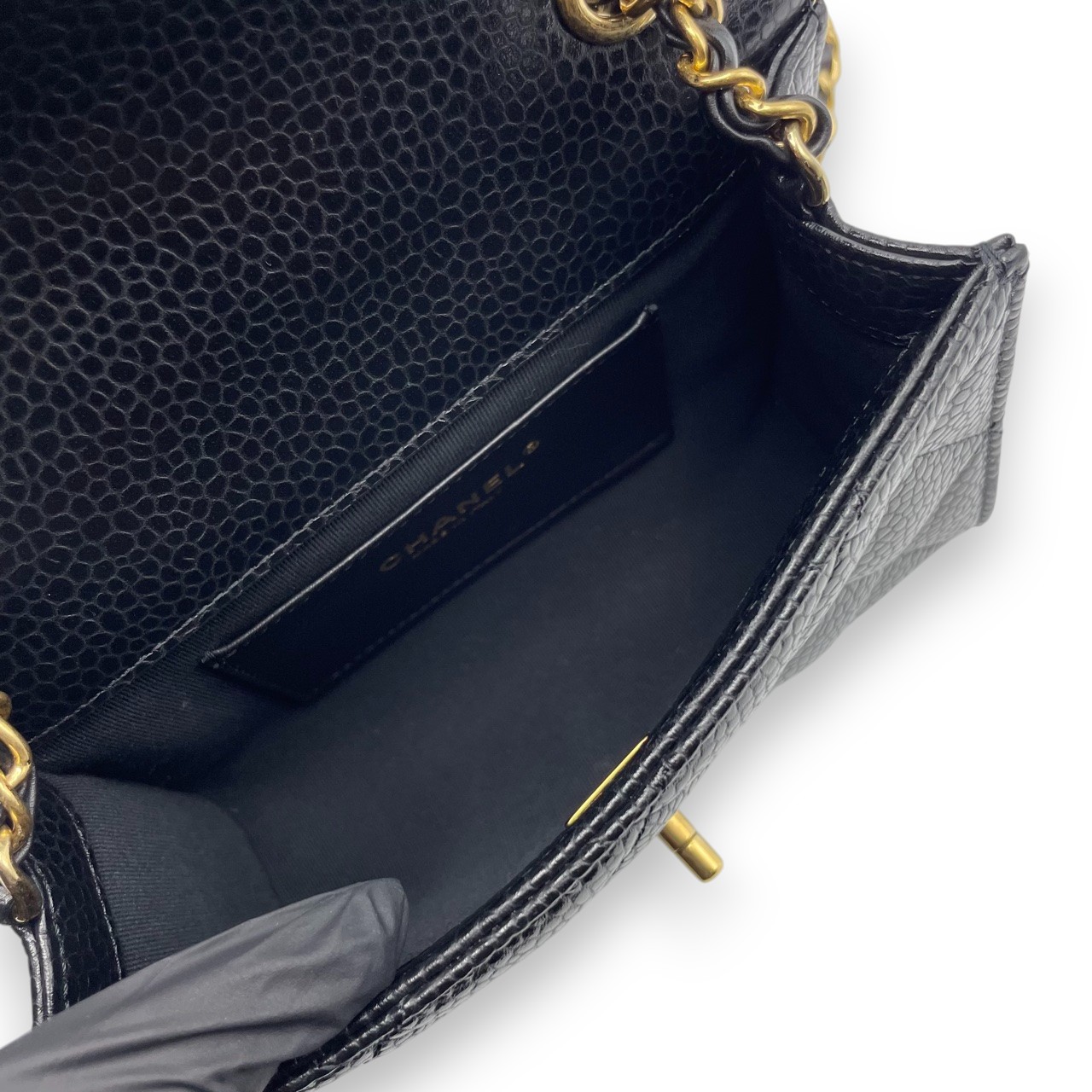 シャネル ミニ フラップバッグ 19 ブラック キャビアスキン ゴールド金具