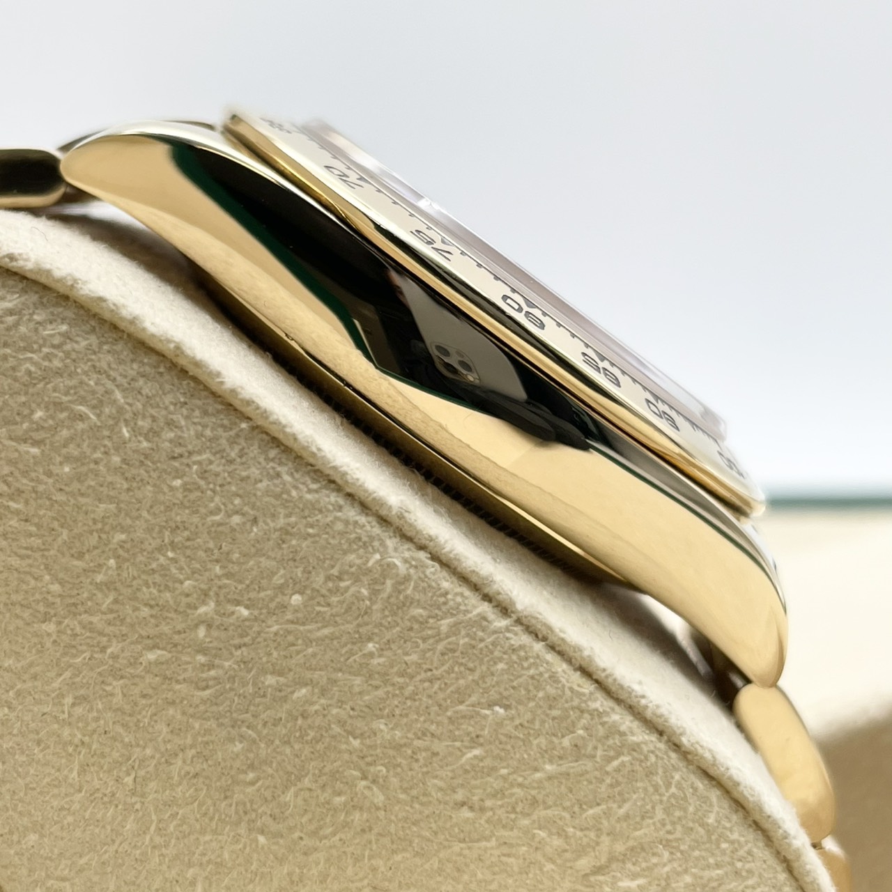 ロレックス デイトナ 116508 ブラック・シャンパン オイスターブレスレット 40mm