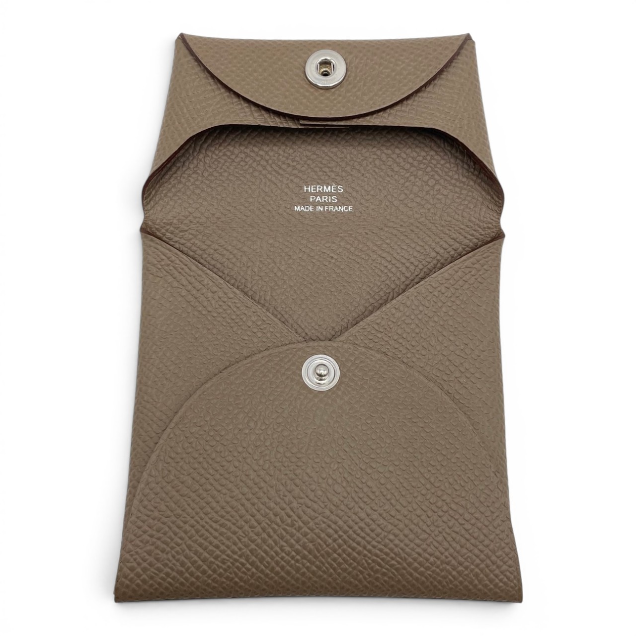 【新品未使用】Hermes エルメス バスティア ケース エトゥープ エルメス バスティア エトゥープ エプソン シルバー金具 W刻印