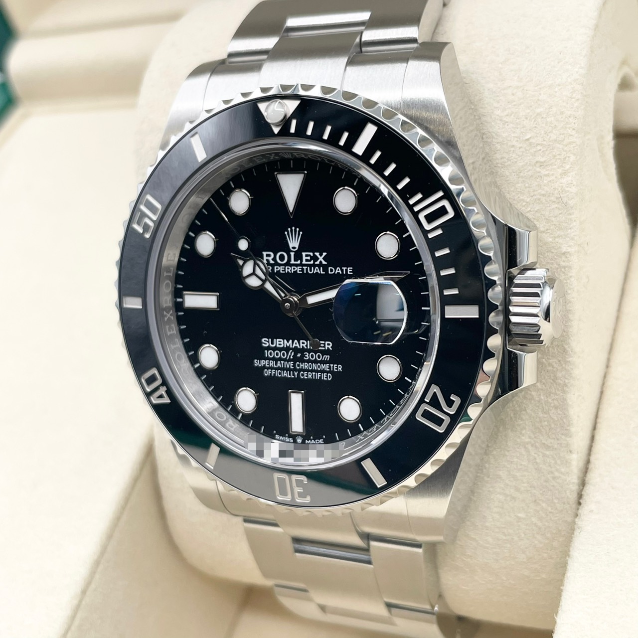 ロレックス サブマリーナーデイト 126610LN ブラック 41mm