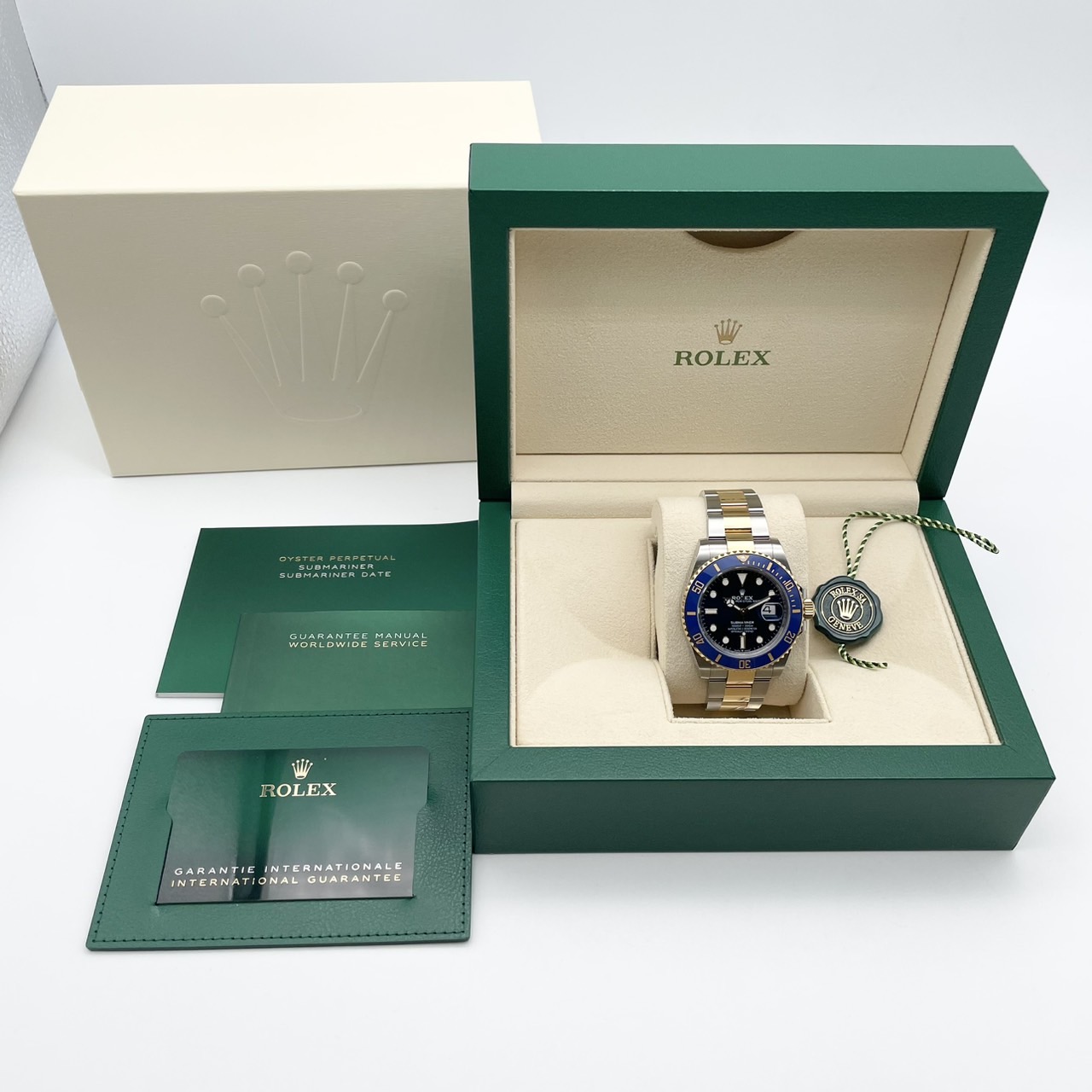 ロレックス サブマリーナ デイト 126613LB オイスターブレスレット ロイヤルブルー 41mm