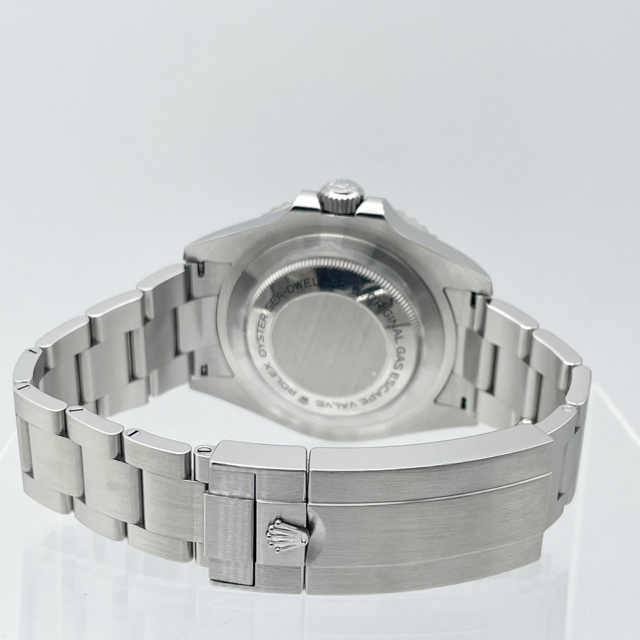 ロレックス シードゥエラー 126600 ブラック オイスターブレスレット 43mm