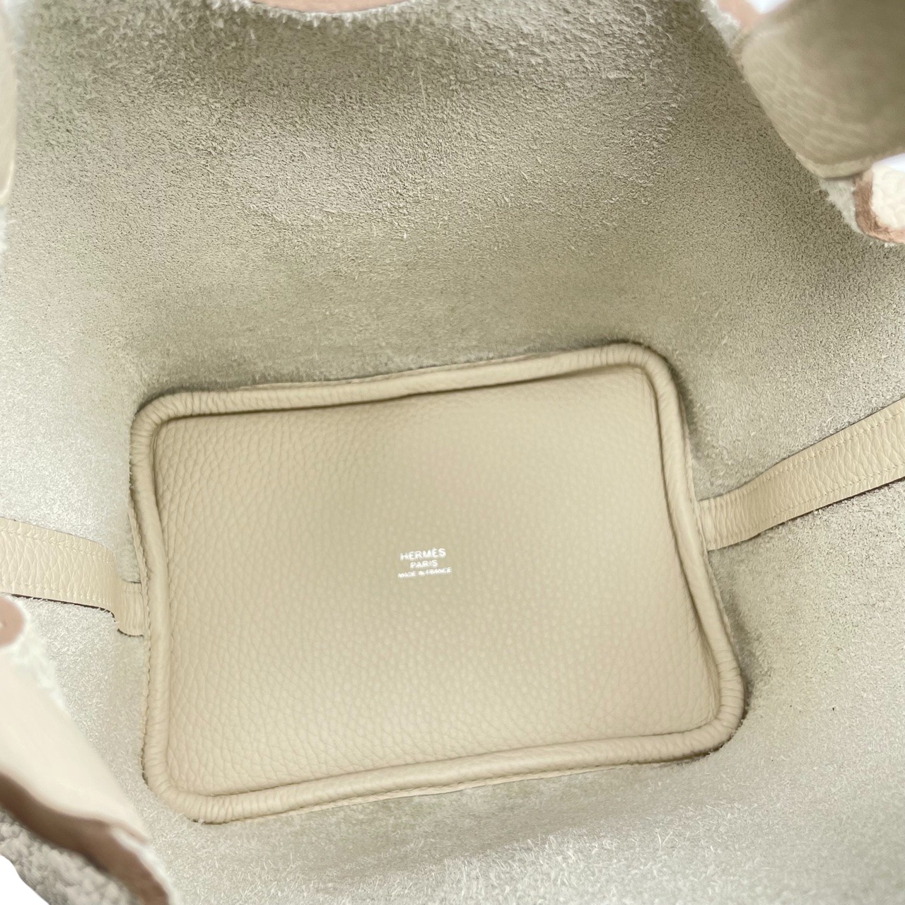 美品☆　エルメス　ピコタンロックMM　白　トリヨンクレマンス　A刻印 エルメス ピコタンロックMM/22 白 ホワイト トリヨンクレマンス