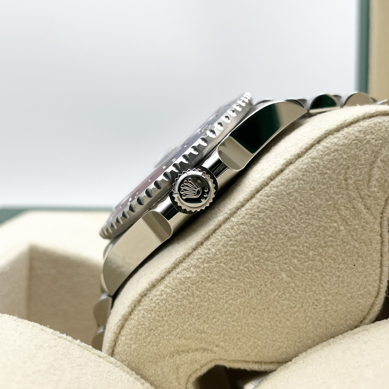 【超美品！】 ロレックス GMTマスターII 126710BLRO ブラック ペプシ ジュビリーブレスレット 40mm