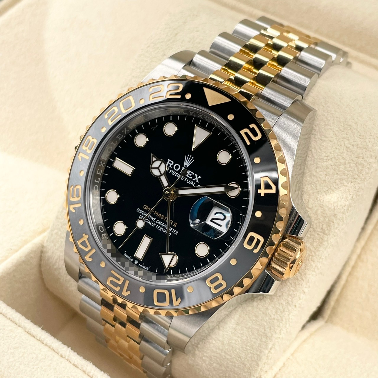 ロレックス GMTマスターII 126713GRNR ジュビリーブレス ブラック 40mm