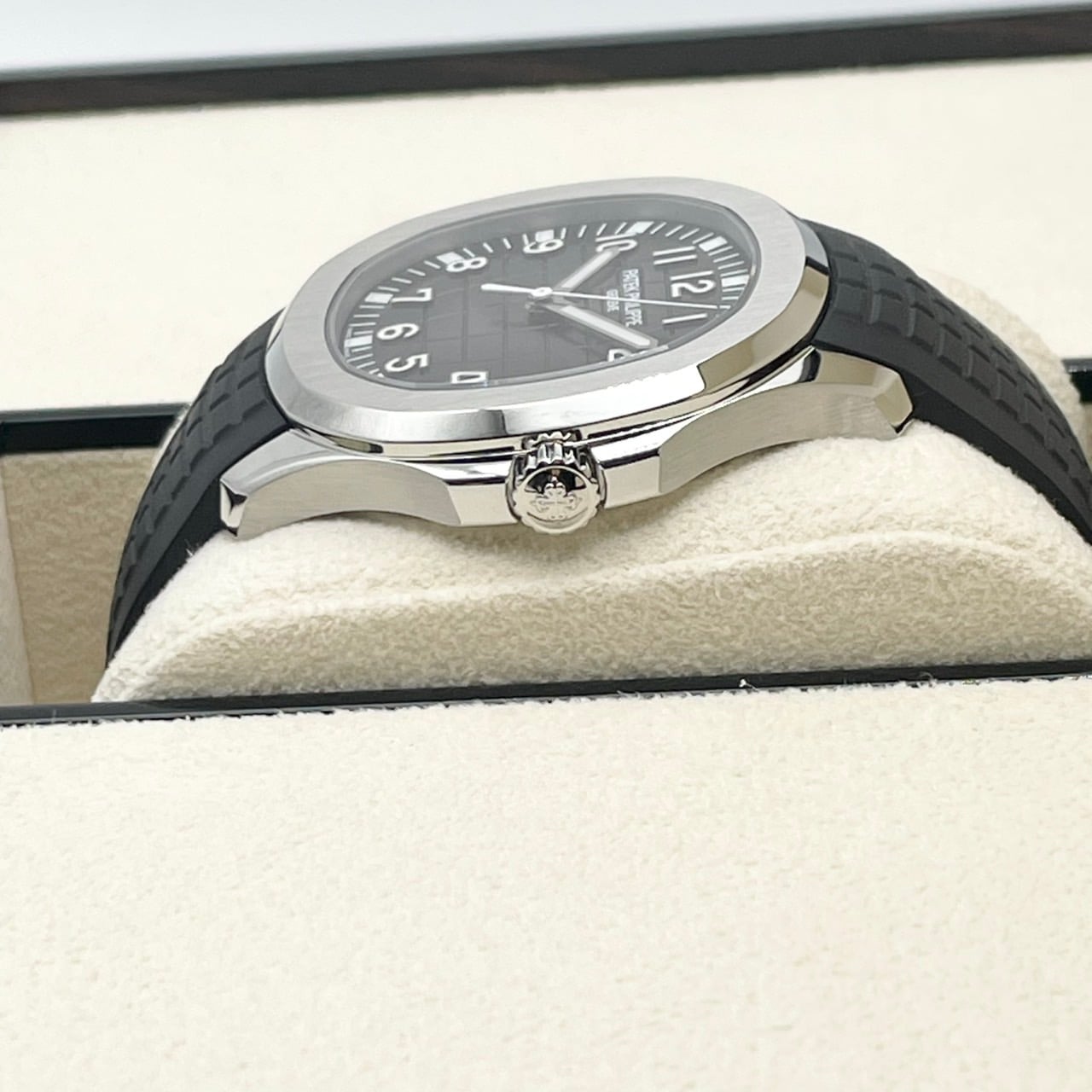 【新バックル・新ローター】パテックフィリップ アクアノート 5167A-001 ブラック 40.8mm