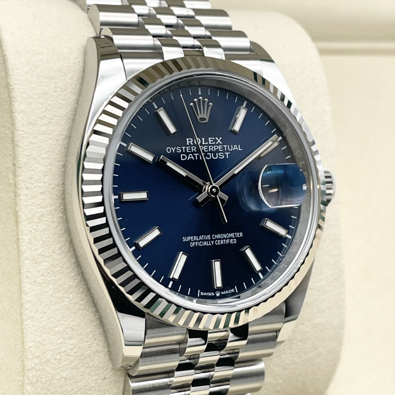 ロレックス デイトジャスト 126234 ブライトブルー ジュビリーブレス 36mm