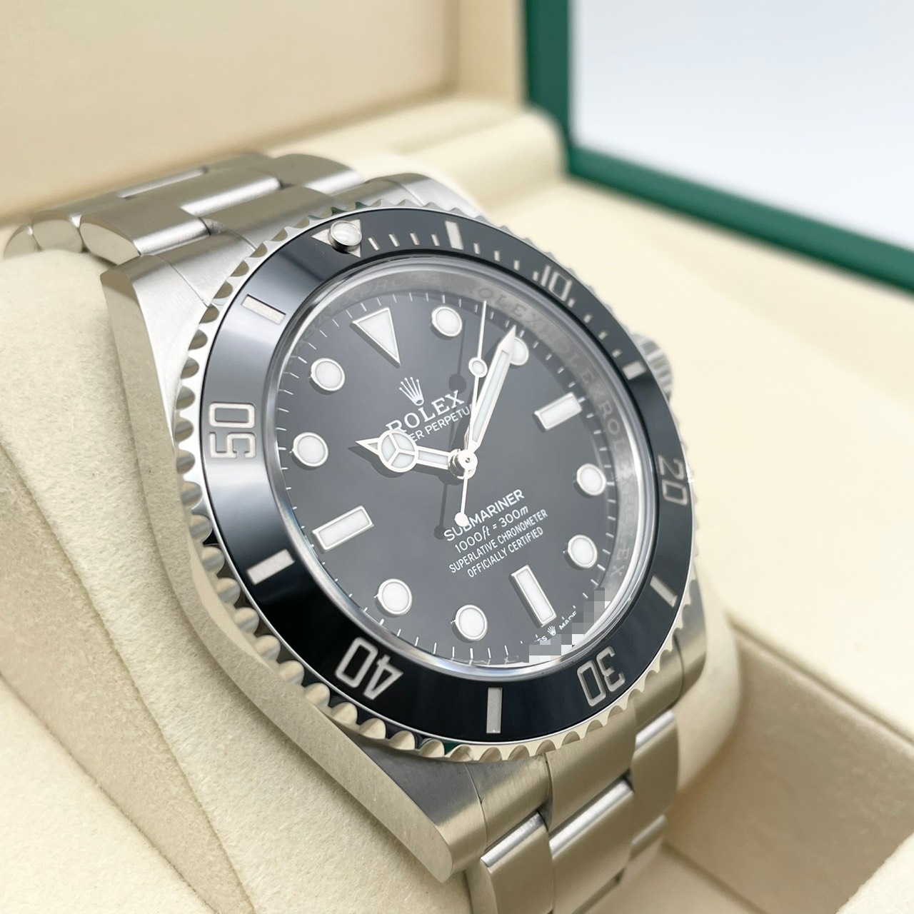 ロレックス サブマリーナ ノンデイト 124060 ブラック 41mm