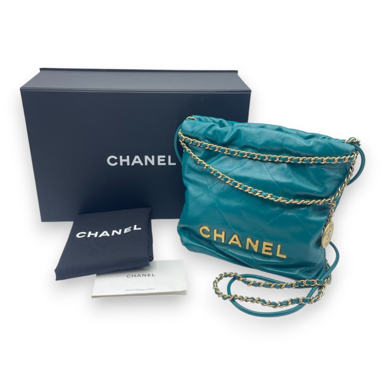 シャネル CHANEL22 ミニ ハンドバッグ グリーン シャイニーカーフスキン ゴールド金具