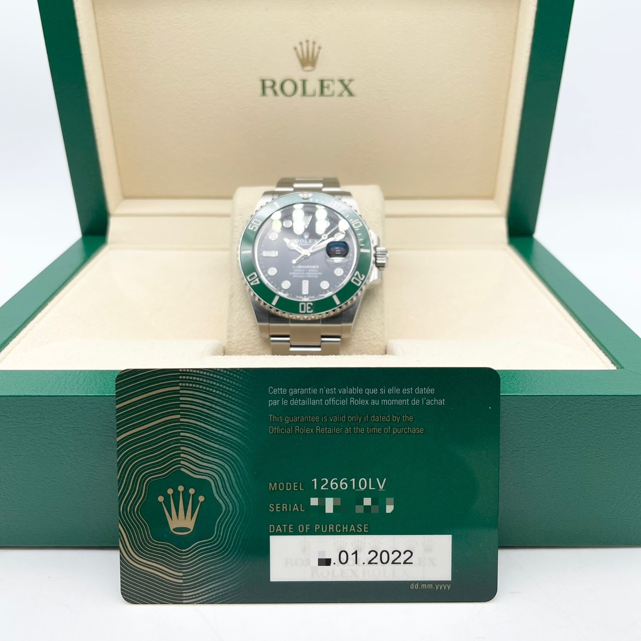 ロレックス サブマリーナ デイト 126610LV ブラック 41mm