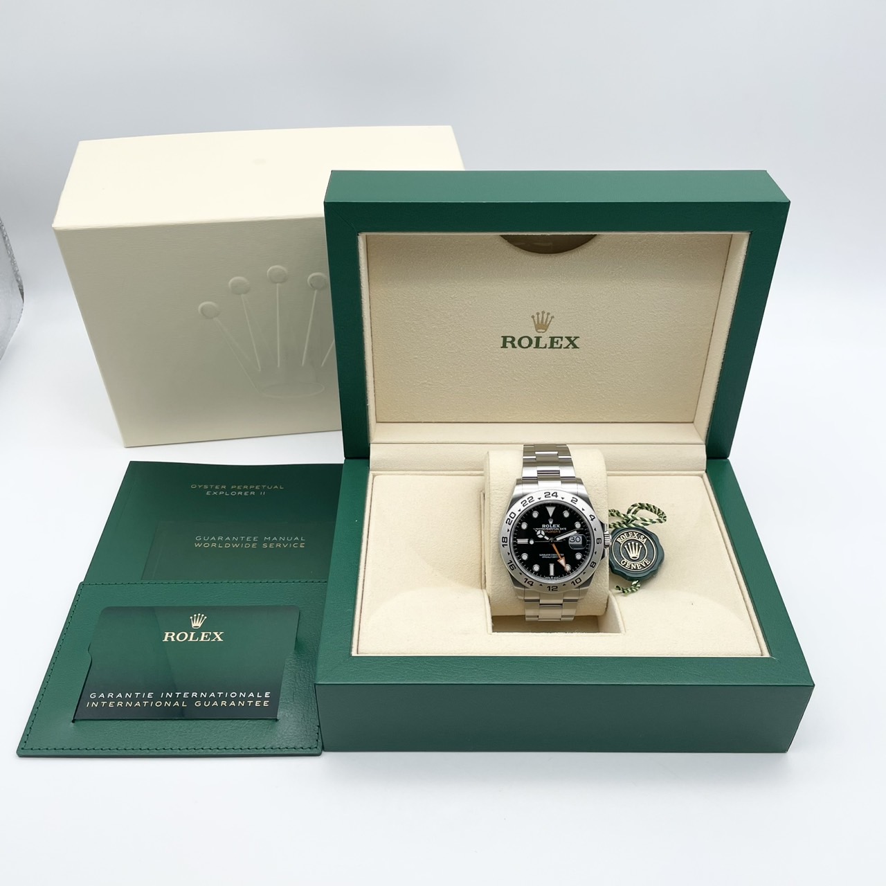 ロレックス エクスプローラーII 226570 オイスターブレスレット ブラック 42mm
