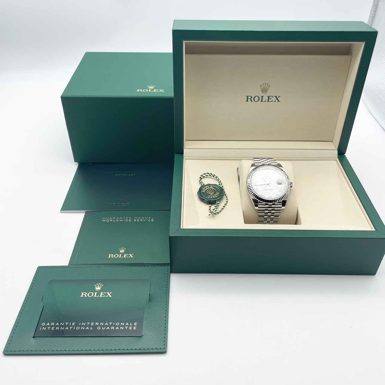 ロレックス デイトジャスト 126334 ホワイトローマ ジュビリーブレス 41mm