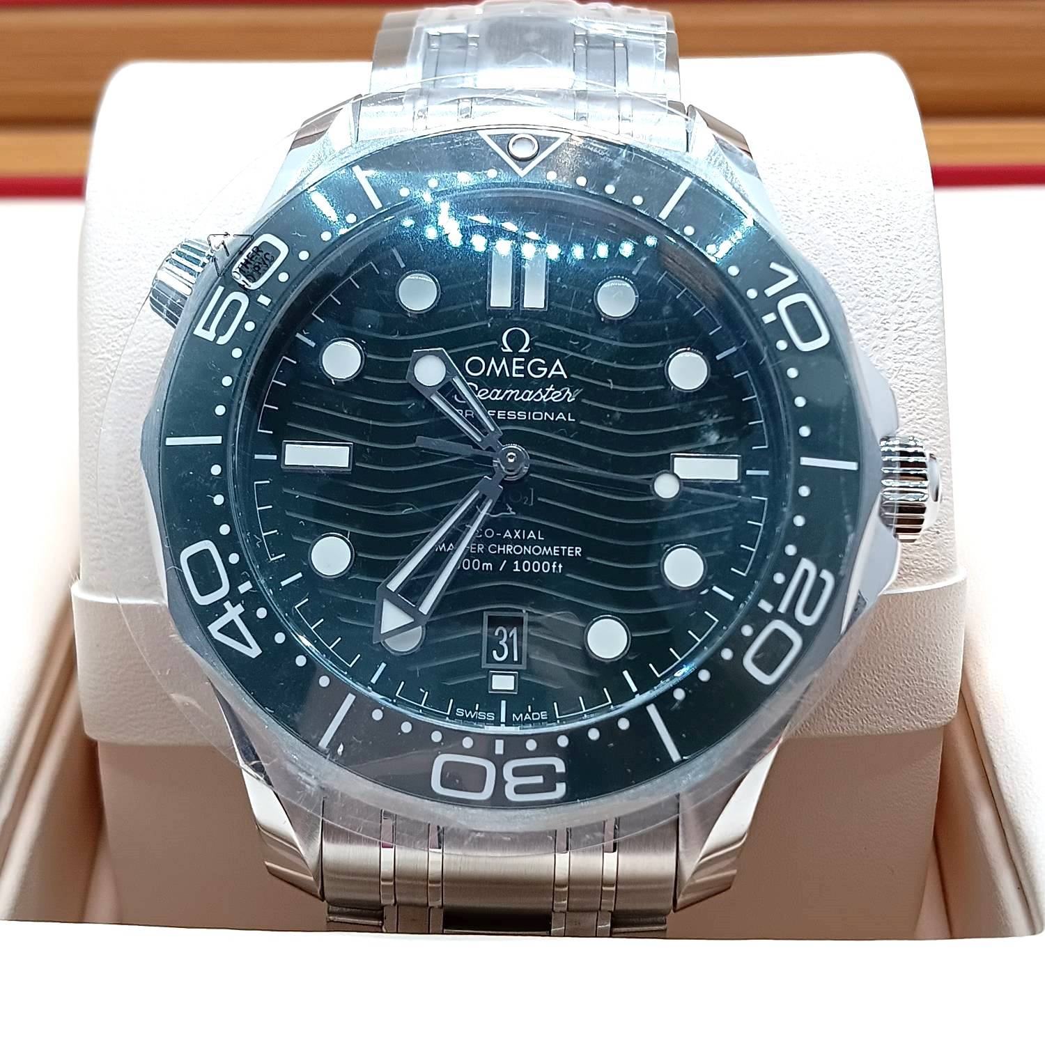 オメガ シーマスター 210.30.42.20.10.001 DIVER 300M コーアクシャル マスター クロノメーター 42mm