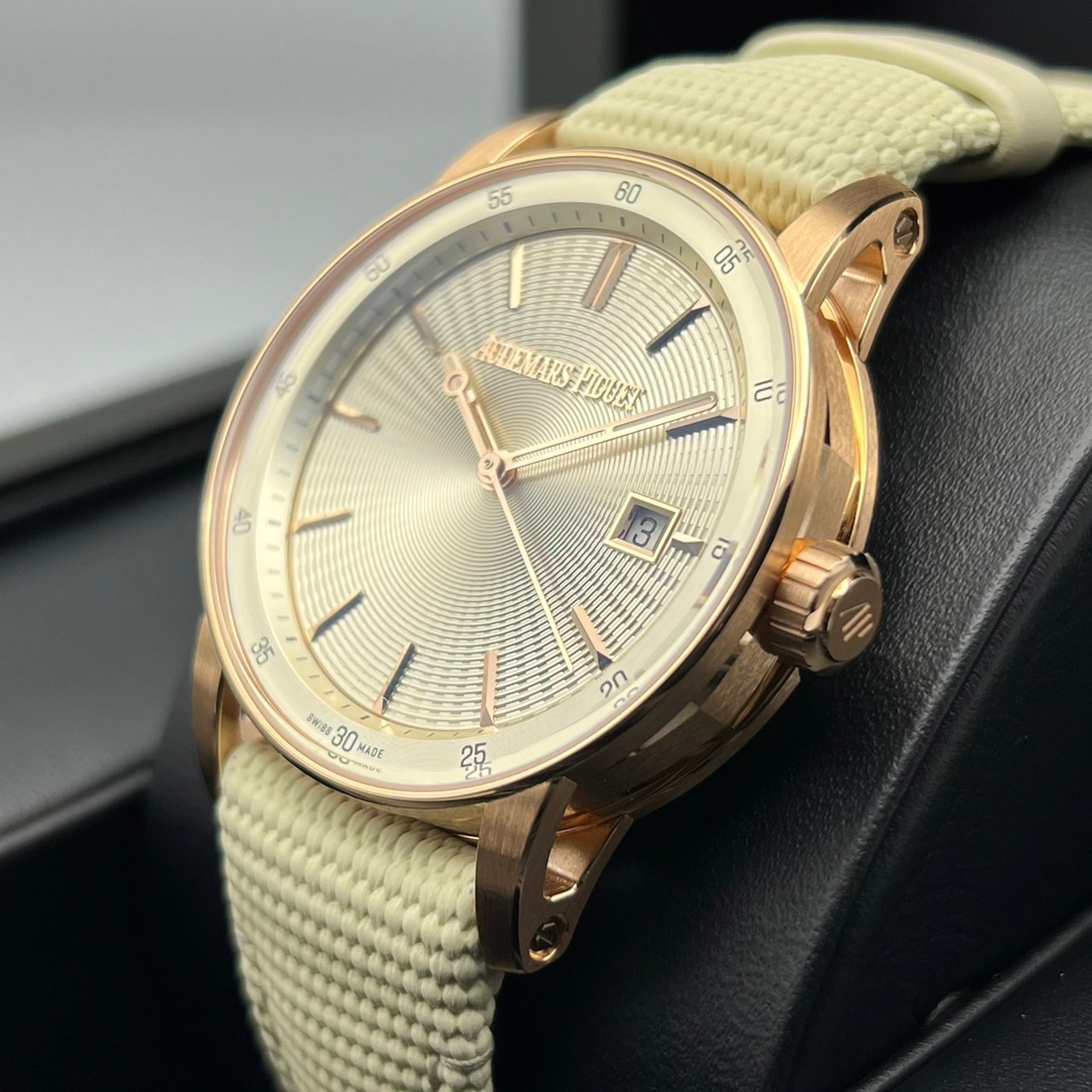 定価440万】 オーデマピゲ CODE 11.59 バイ オーデマ ピゲ