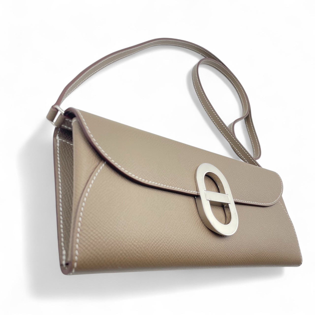 エルメス 手袋 エトゥープ！ 手袋 《ハート》 | Hermès - エルメス-公式サイト
