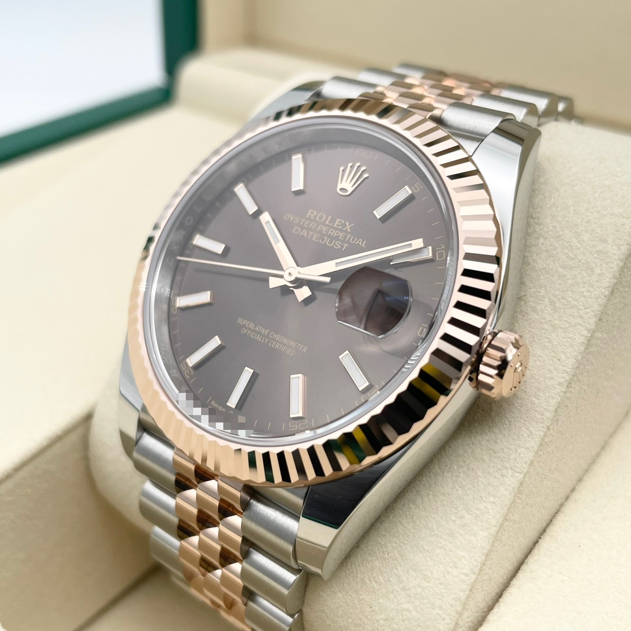 ロレックス デイトジャスト 126331 チョコレート ジュビリーブレス 41mm