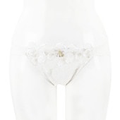 �������顡�Хå��졼�����硼�ģ�