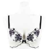 �ե����ꥨ���֥顡�ƣǥ��å�