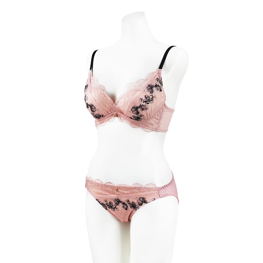 �ե��ߥ˥�ե����顡��-�ƥ��å�