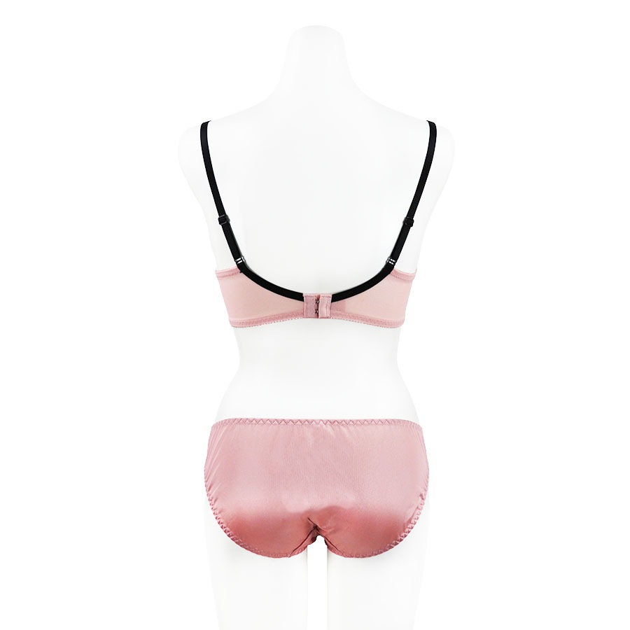 �ե��ߥ˥�ե����顡��-�ƥ��å�