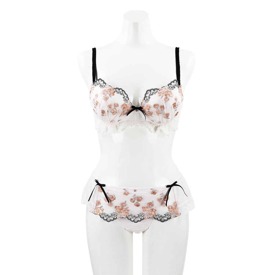 ��ꥢ�󡡥֥顡�ģť��å�