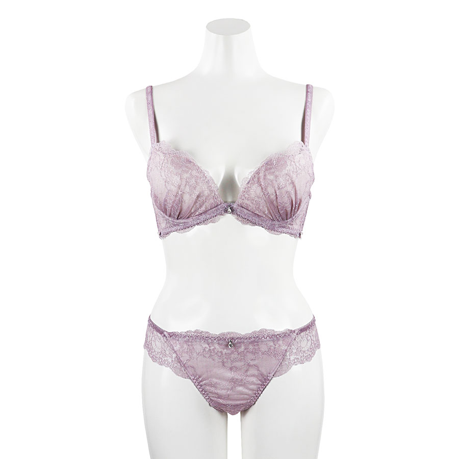 �������ʥ롡�֥顡�£å��å�