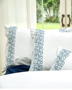 BAGNI VOLPI NOEMI�������С���50x70cm��ALEMAGNA LACE�å֥롼