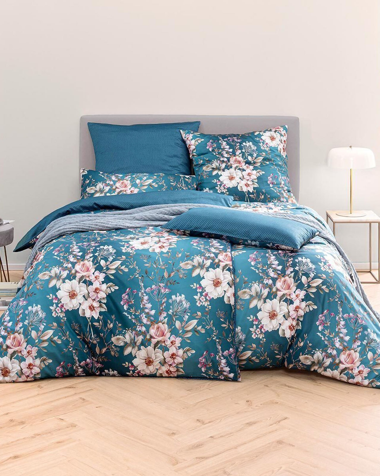 Estella�������С���50x70�ѡ�AMBROSIA