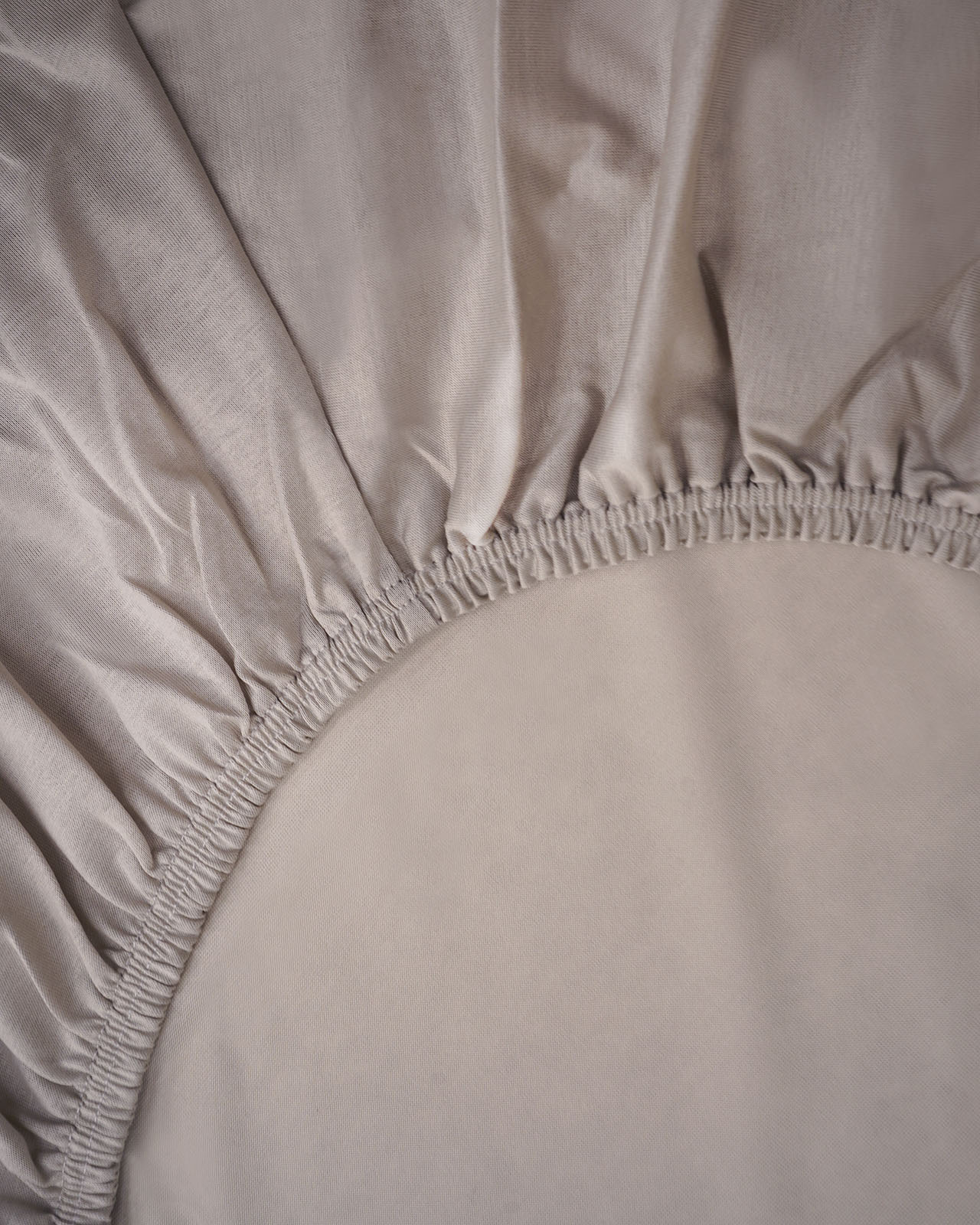SCHLOSSBERG｜フィットシーツ｜セミダブル 120×200×40cm｜ROYAL FIX